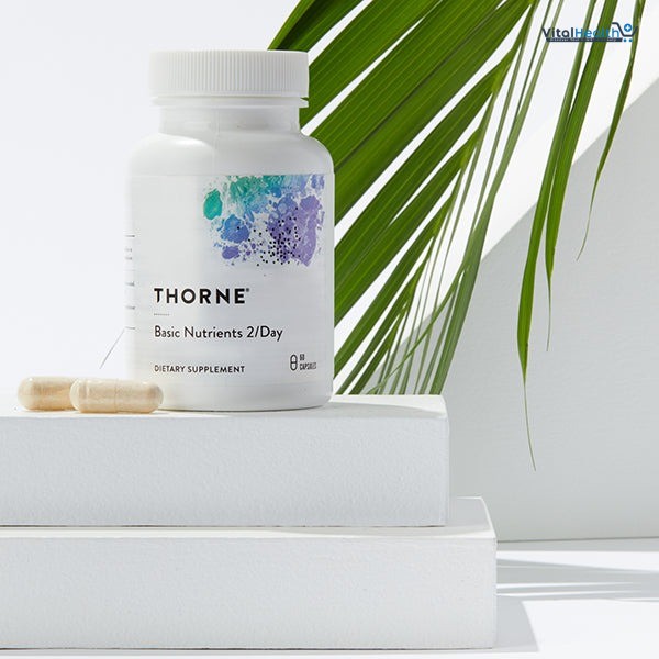 THORNE Basic Nutrients 2/Day - Comprehensive Daily Multivitamin with Optimal Bioavailability - Vitamin and Mineral Formula - Gluten-Free, Dairy-Free, Soy-Free - 60 Capsules